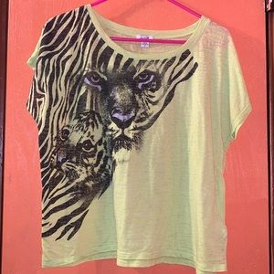 *3 for $25* GRANE LIME GREEN COLOR T SHIRT SIZE M